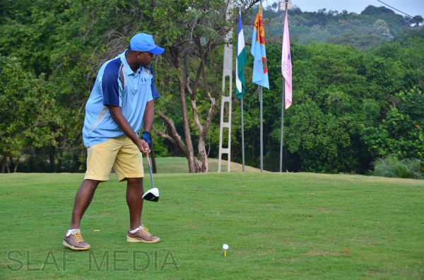 Leading Aircraftsman Sachith Madushanka wins Commander’s Trophy Golf Tournament 2014