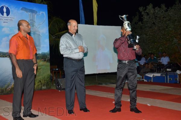 Leading Aircraftsman Sachith Madushanka wins Commander’s Trophy Golf Tournament 2014