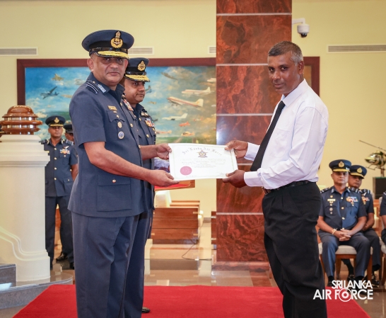 AWARDING CEREMONY OF CERTIFICATES OF COMMENDATION AND QUALIFICATION INSIGNIA