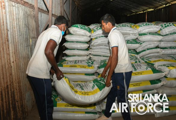 FIRST STOCK OF ORGANIC FERTILIZER PRODUCED BY SRI LANKA AIR FORCE REGIMENT TRAINING SCHOOL VANNI HANDED OVER TO CEYLON FERTILIZ