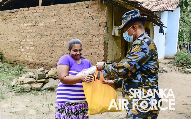 SLAF COMBAT TRAINING SCHOOL DIYATALAWA CONDUCTS COMMUNITY SERVICE PROJECTS IN LINE WITH WELIOYA OUT DOOR EXERCISE