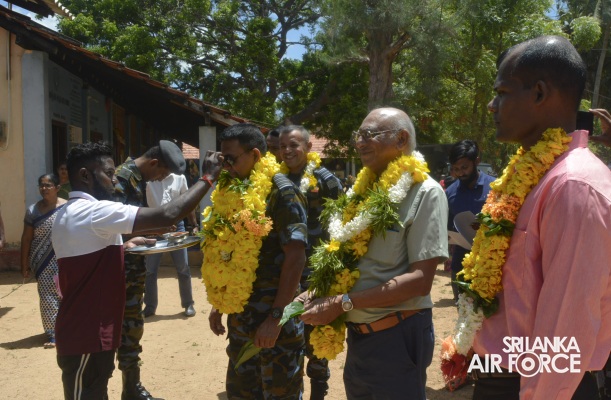 SLAF STATION
IRANAMADU CONDUCTS SPECIAL COMMUNITY SERVICE PROJECTS