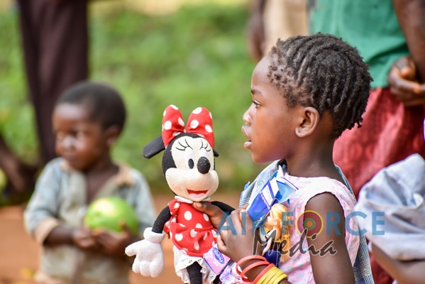 Aviation Contingent in the Central African Republic Conducts Civil-Military Co-operation Programmes