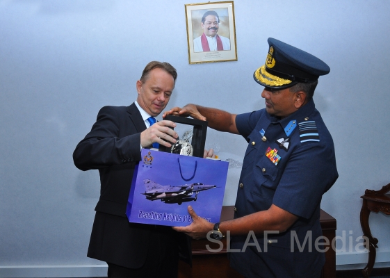 Minister of Foreign Affairs of The Czech Republic calls on The
Commander Of The Air Force