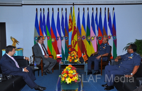 Minister of Foreign Affairs of The Czech Republic calls on The
Commander Of The Air Force