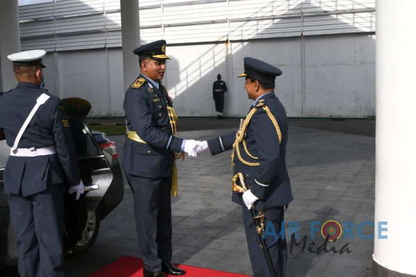 DEPUTY CHIEF OF STAFF, AIR VICE MARSHAL LENARD RODRIGO BIDS ADIEU TO THE SRI LANKA AIR FORCE