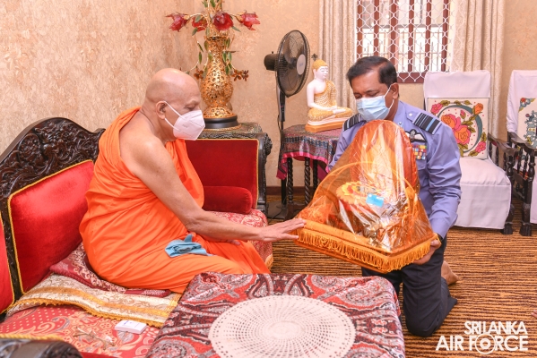 SLAF
CONDUCTS ANNUAL RELIGIOUS CEREMONY AT THE TEMPLE OF THE SACRED TOOTH IN
KANDY
