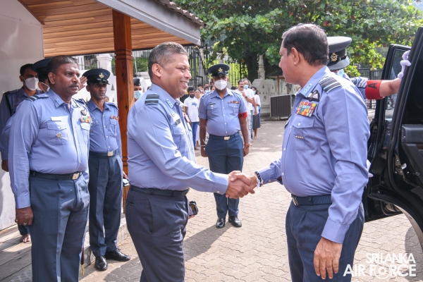 SLAF
CONDUCTS ANNUAL RELIGIOUS CEREMONY AT THE TEMPLE OF THE SACRED TOOTH IN
KANDY