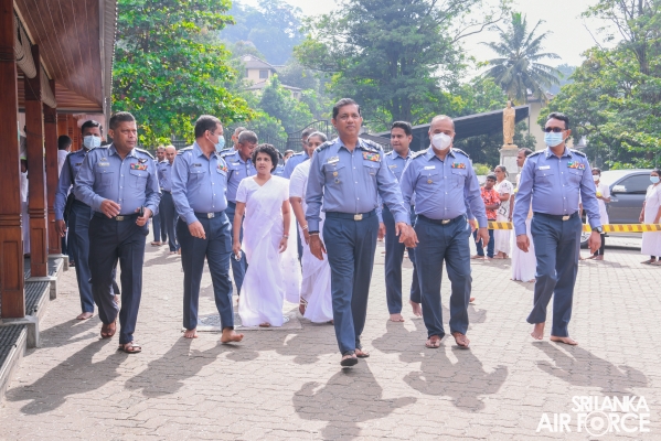 SLAF
CONDUCTS ANNUAL RELIGIOUS CEREMONY AT THE TEMPLE OF THE SACRED TOOTH IN
KANDY