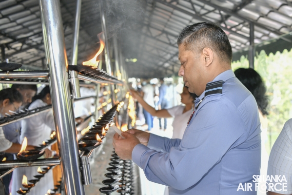 SLAF
CONDUCTS ANNUAL RELIGIOUS CEREMONY AT THE TEMPLE OF THE SACRED TOOTH IN
KANDY