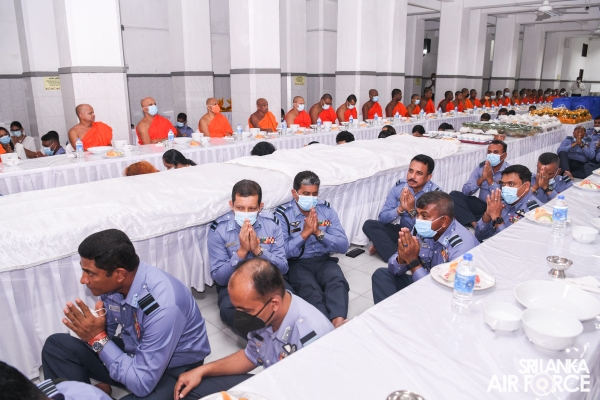 SLAF
CONDUCTS ANNUAL RELIGIOUS CEREMONY AT THE TEMPLE OF THE SACRED TOOTH IN
KANDY