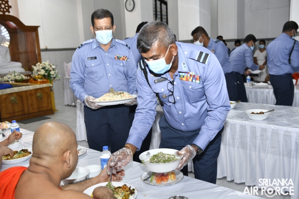 SLAF
CONDUCTS ANNUAL RELIGIOUS CEREMONY AT THE TEMPLE OF THE SACRED TOOTH IN
KANDY
