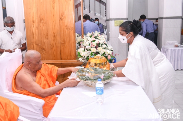 SLAF
CONDUCTS ANNUAL RELIGIOUS CEREMONY AT THE TEMPLE OF THE SACRED TOOTH IN
KANDY