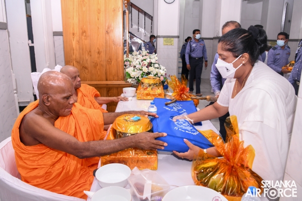 SLAF
CONDUCTS ANNUAL RELIGIOUS CEREMONY AT THE TEMPLE OF THE SACRED TOOTH IN
KANDY