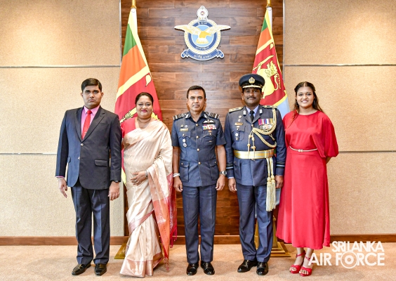 AIR VICE
MARSHAL WARUNA GUNAWARDANA BIDS ADIEU TO THE SRI LANKA AIR FORCE