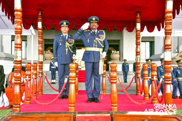 AIR VICE
MARSHAL WARUNA GUNAWARDANA BIDS ADIEU TO THE SRI LANKA AIR FORCE