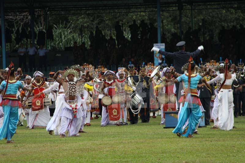 A Gala Opening For 6th Defense Services Games 2010