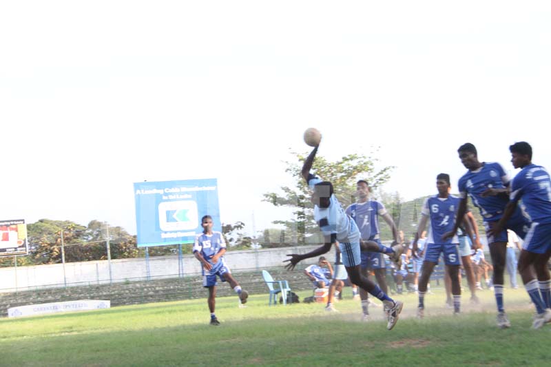 Army & SLAF Play In The First Ever Defence Services Handball Finals