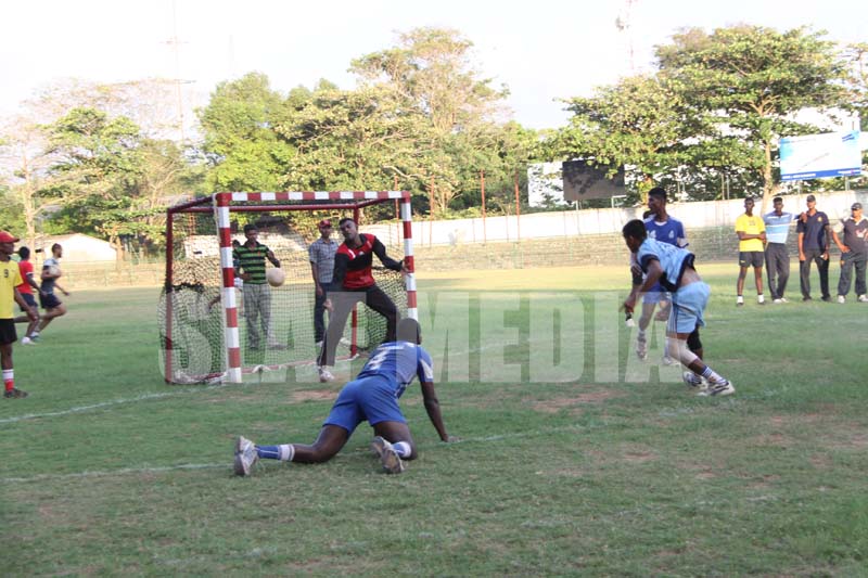 Army & SLAF Play In The First Ever Defence Services Handball Finals