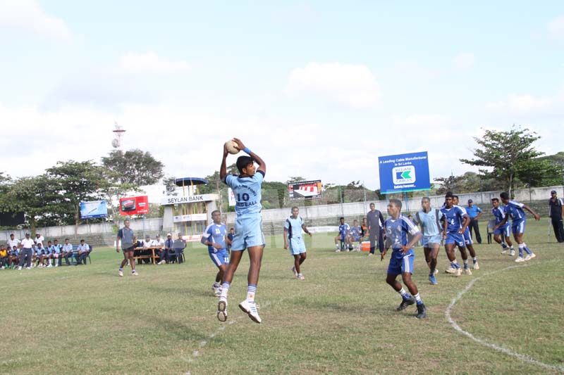 Army & SLAF Play In The First Ever Defence Services Handball Finals