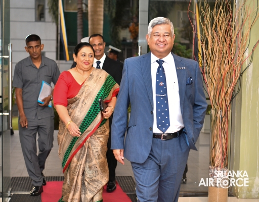 SLAF COMMANDER
ATTENDS 10TH DESHAMANYA GENERAL DENNIS PERERA ORATION