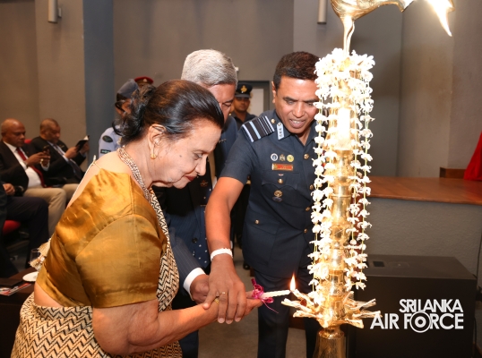 SLAF
COMMANDER ATTENDS 10TH DESHAMANYA GENERAL DENNIS PERERA ORATION