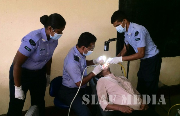 Mobile Dental Clinic at Walala Rathnayake Central College, Manikhinna