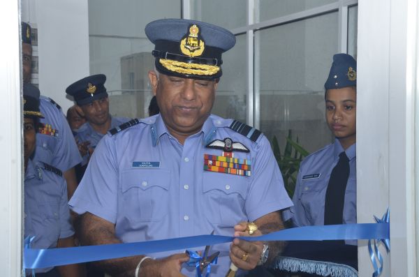 Commander opens the Oral and Maxillofacial Unit of SLAF Dental Centre, Guwanpura
