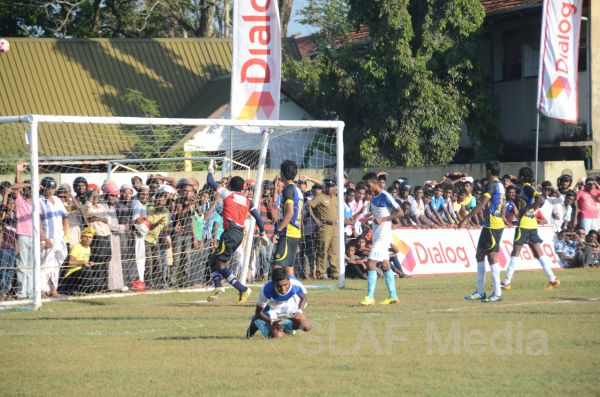 SLAF wins Dialog Champions Football League 2013