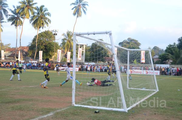 SLAF wins Dialog Champions Football League 2013