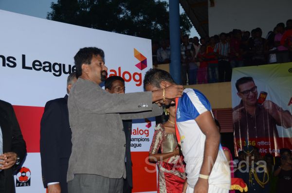 SLAF wins Dialog Champions Football League 2013