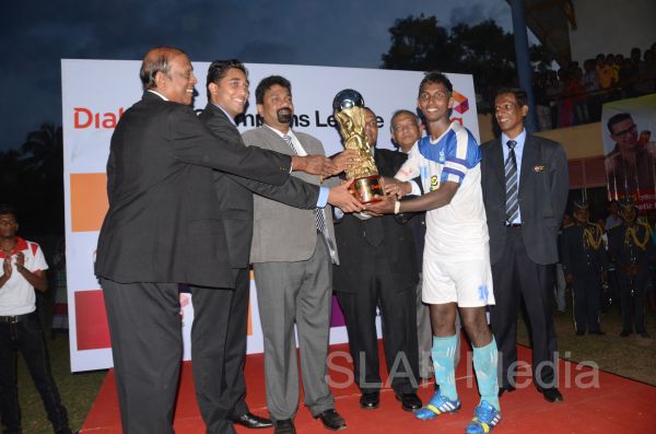 SLAF wins Dialog Champions Football League 2013