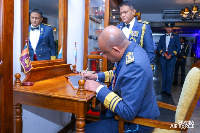 AIR VICE MARSHAL SUMEDHA DE SILVA BIDS ADIEU TO THE SRI LANKA AIR FORCE