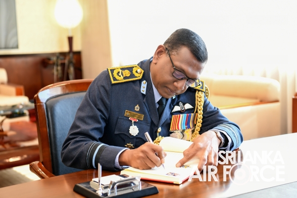 AIR VICE MARSHAL RAVINDRA LIYANAGAMAGE BIDS ADIEU TO THE SRI LANKA AIR FORCE