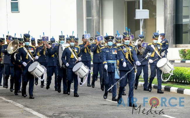 DIRECTOR
LOGISTICS, AIR VICE MARSHAL PRIYANTHA WEERASINGHE BIDS ADIEU TO THE SRI
LANKA AIR FORCE
