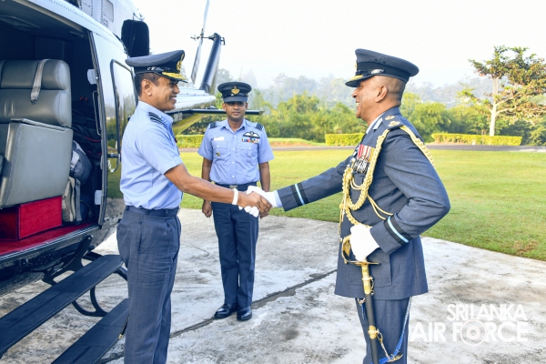 COMMANDER’S INSPECTIONS OF SLAF COMBAT TRAINING SCHOOL
DIYATALAWA