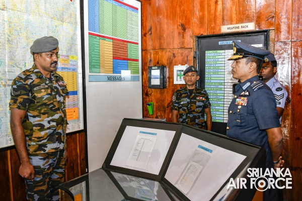 COMMANDER’S INSPECTIONS OF SLAF COMBAT TRAINING SCHOOL
DIYATALAWA