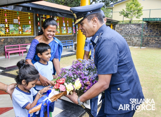 COMMANDER’S INSPECTIONS OF SLAF COMBAT TRAINING SCHOOL
DIYATALAWA