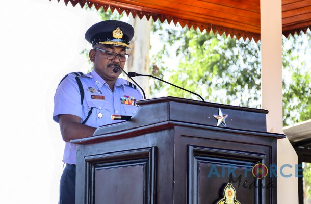 COMMISSIONING 75TH STUDENT OFFICERS COURSE, LANYARD AND CANE AWARDING CEREMONY OF GUNNER INSTRUCTORS HELD AT DIYATALAWA