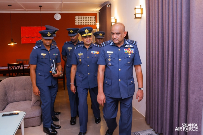 COMMANDER’S INSPECTION AT SLAF COMBAT TRAINING SCHOOL DIYATALAWA
