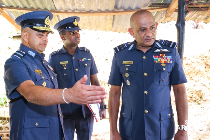 COMMANDER’S INSPECTION AT SLAF COMBAT TRAINING SCHOOL DIYATALAWA