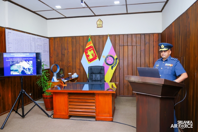 COMMANDER’S INSPECTION AT SLAF COMBAT TRAINING SCHOOL DIYATALAWA