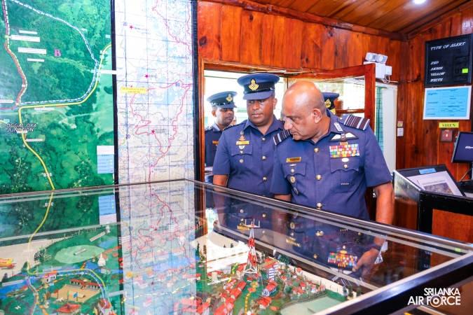 COMMANDER’S INSPECTION AT SLAF COMBAT TRAINING SCHOOL DIYATALAWA