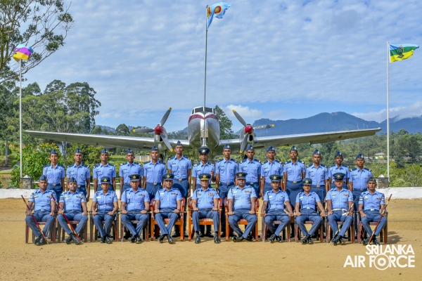 THE SLAF COMBAT TRAINING SCHOOL, DIYATALAWA ESTABLISHES OFFICER CADETS GOVERNMENT