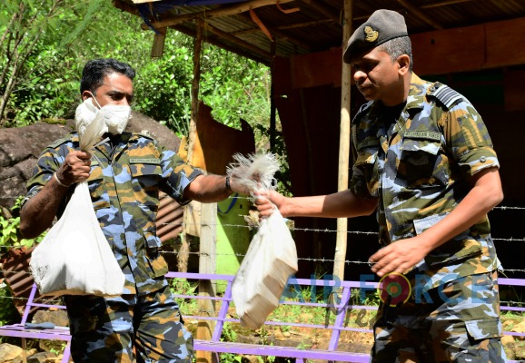 SRI LANKA AIR FORCE COMBAT TRAINING SCHOOL CONVEYS BRICKS TO SACRED SRI PADA