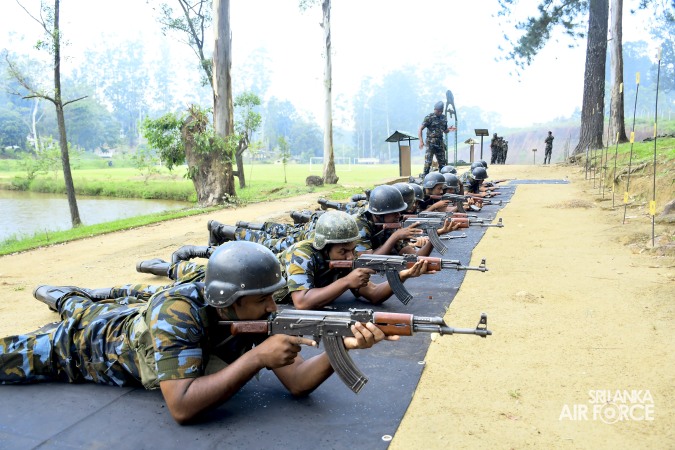 SLAF
COMBAT TRAINING SCHOOL DIYATALAWA CONDUCTS SPECIALIZED COMBAT TRAINING
FOR UN PEACEKEEPING MISSION PARTICIPANTS