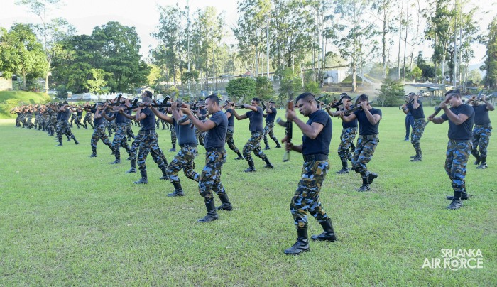 SLAF
COMBAT TRAINING SCHOOL DIYATALAWA CONDUCTS SPECIALIZED COMBAT TRAINING
FOR UN PEACEKEEPING MISSION PARTICIPANTS
