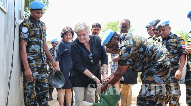 Director Mission Support Pays Courtesy Visit to Sri Lanka Aviation Unit in South Sudan