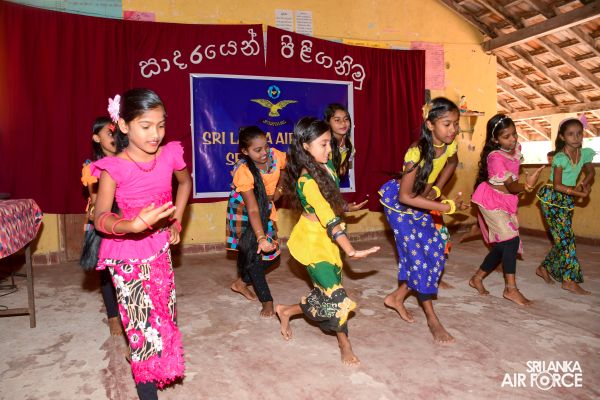 SLAF SEVA VANITHA UNIT ASSISTS THE KIDAGALEGAMA VIDYALAYA MEDAWACHCHIYA
