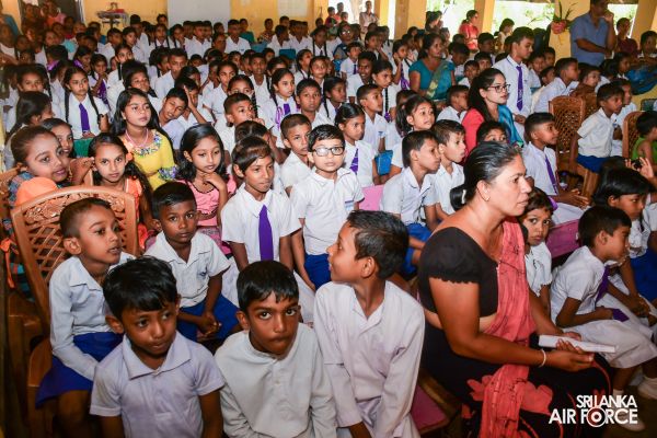 SLAF SEVA VANITHA UNIT ASSISTS THE KIDAGALEGAMA VIDYALAYA MEDAWACHCHIYA